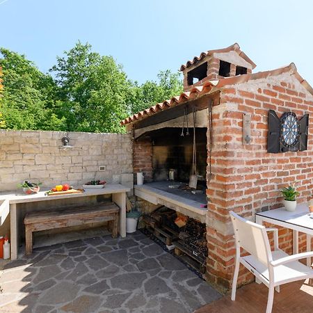 Apartments Tena Пореч Екстериор снимка