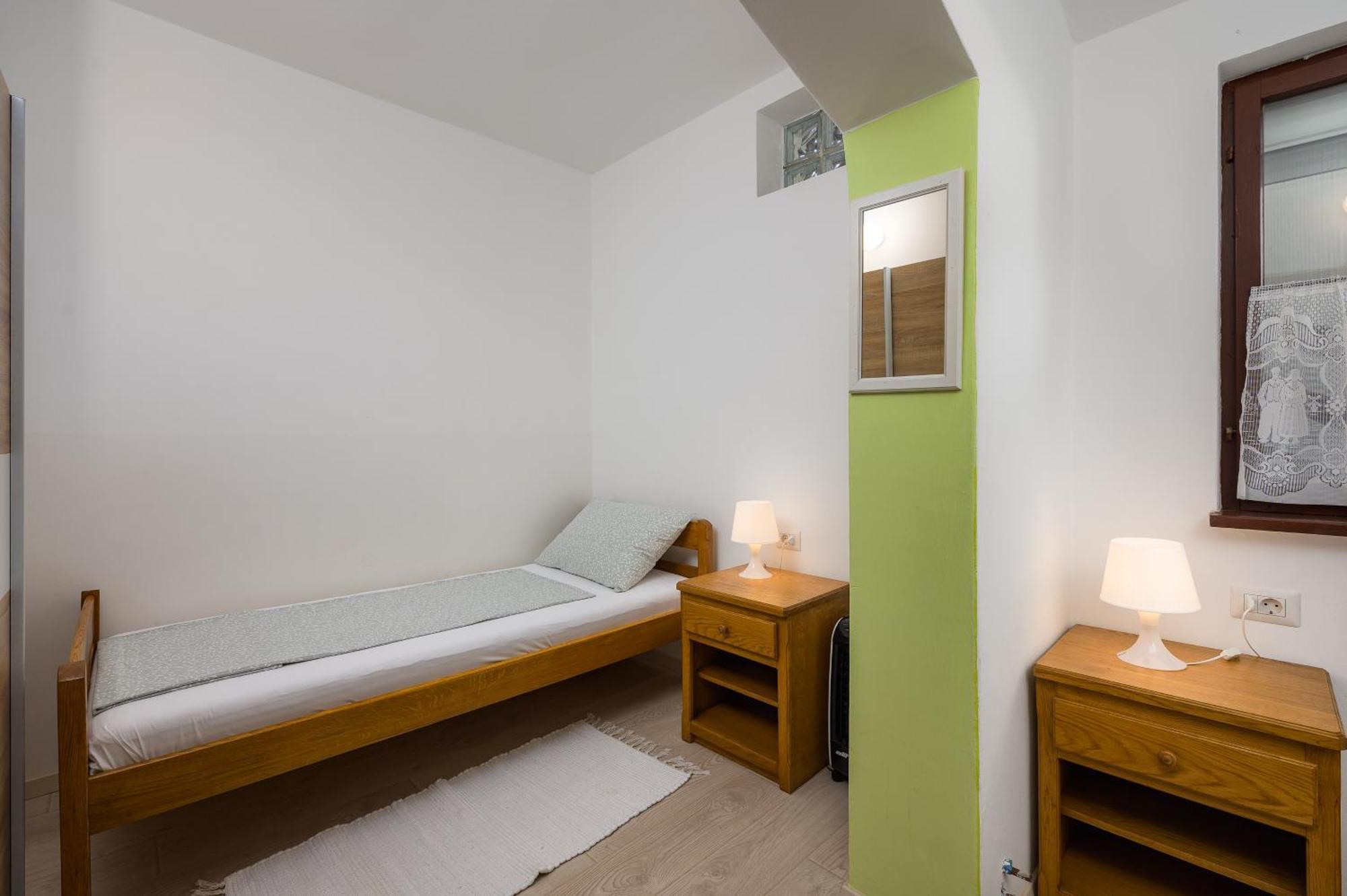 Apartments Tena Пореч Екстериор снимка