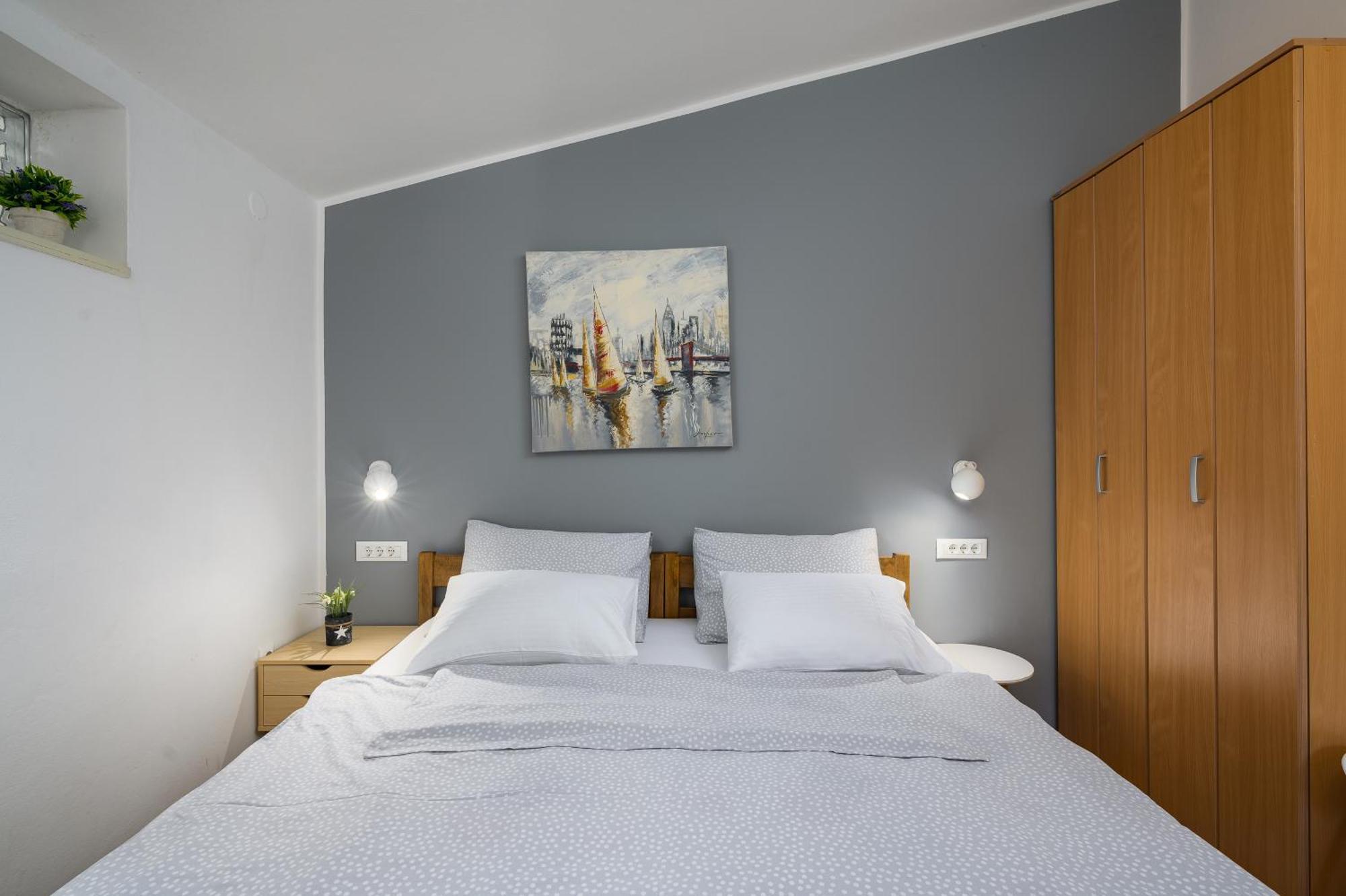 Apartments Tena Пореч Екстериор снимка