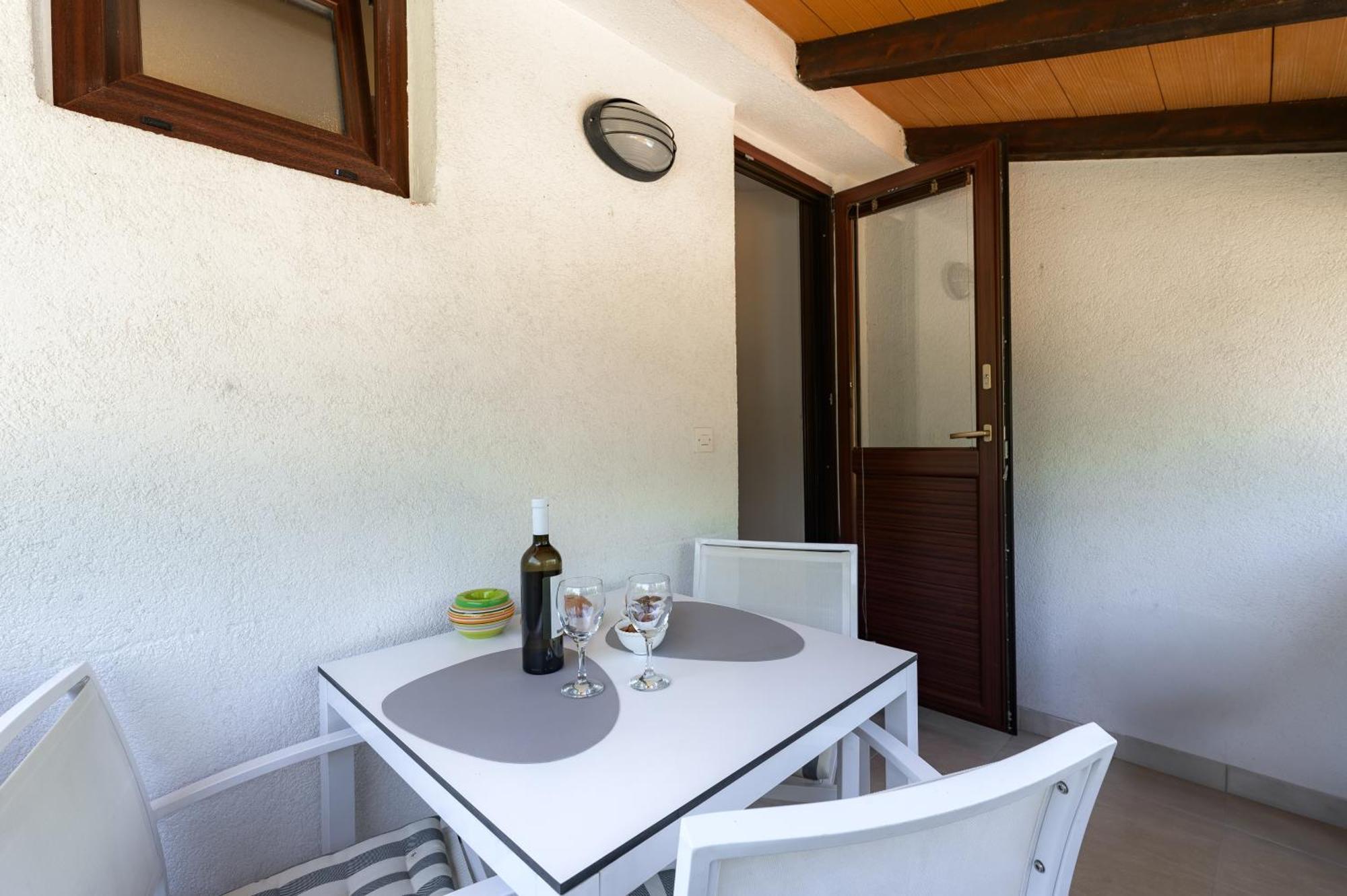 Apartments Tena Пореч Екстериор снимка