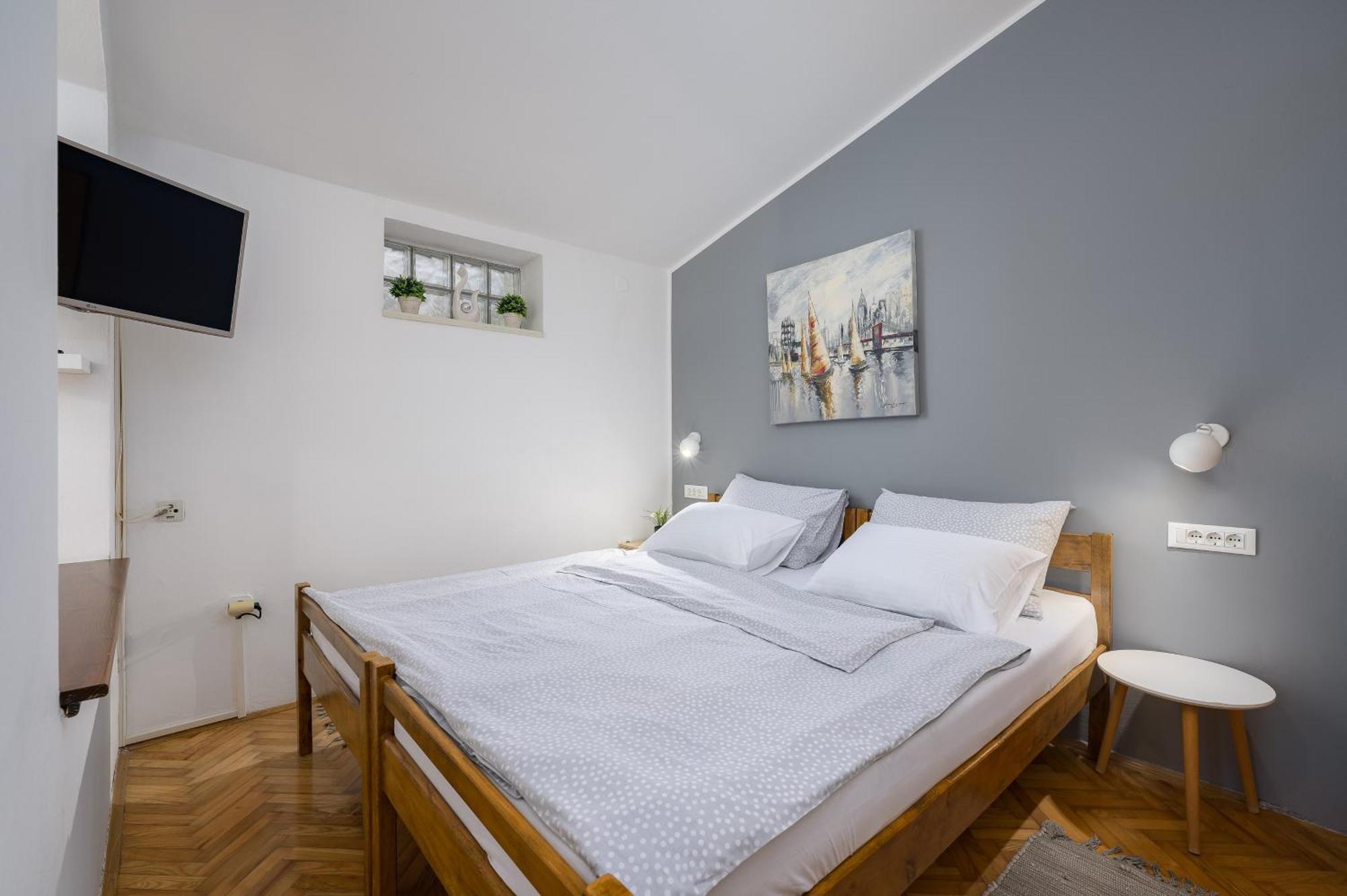 Apartments Tena Пореч Екстериор снимка